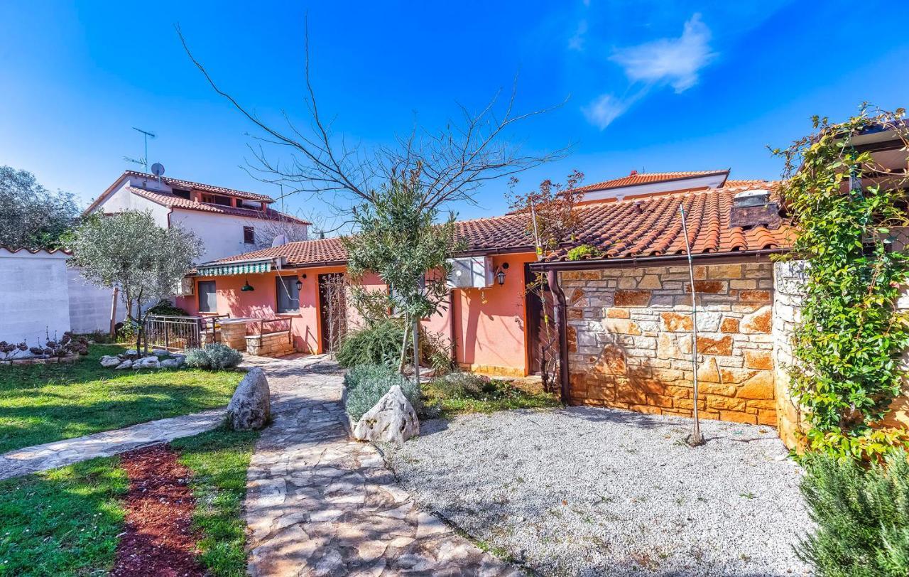 Oasi Apartamento Poreč Exterior foto